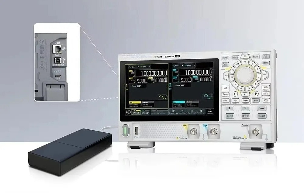 Function Arbitrary Waveform Generator - DG822 Pro, 25 MHz frekansında çalışan,
